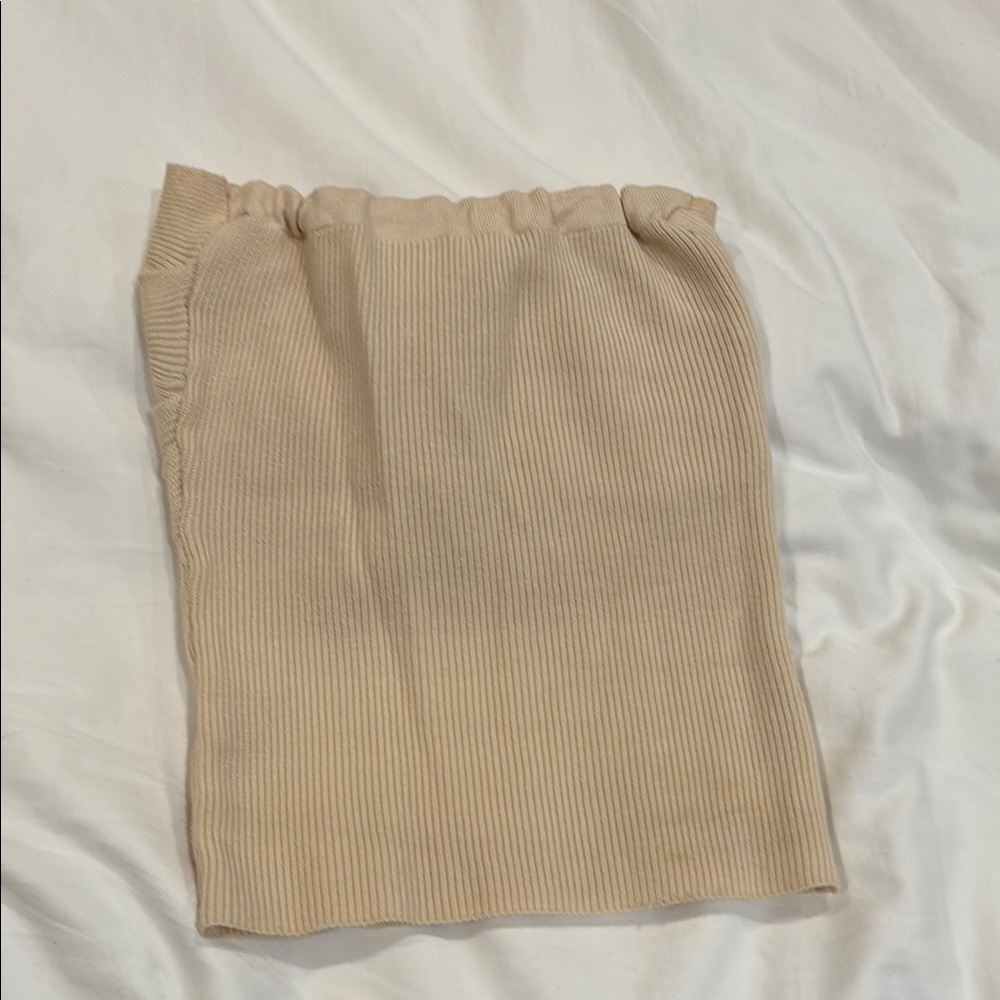 Amazon Beige Ribbed Crop Top - Picture 2 of 2